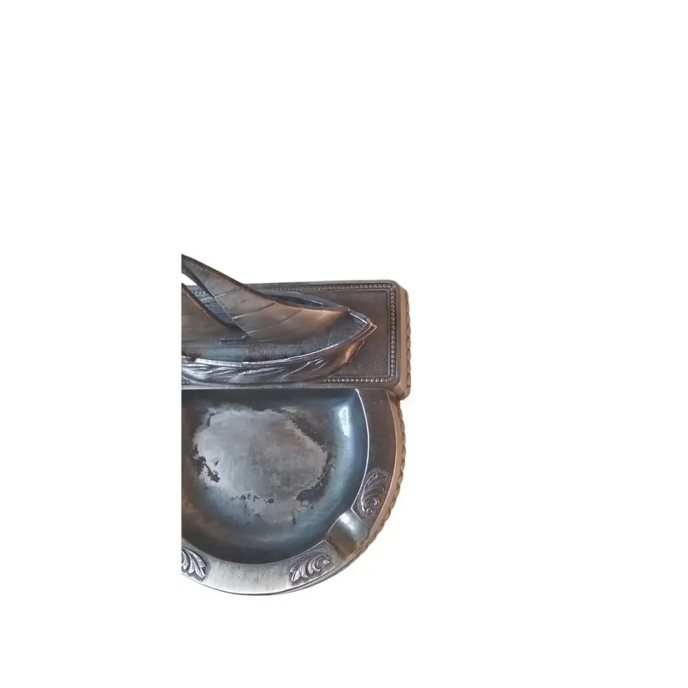 Comoys of London Japan Vintage Metal‎ Ashtray Sailboat Nautical Decor 4.5
